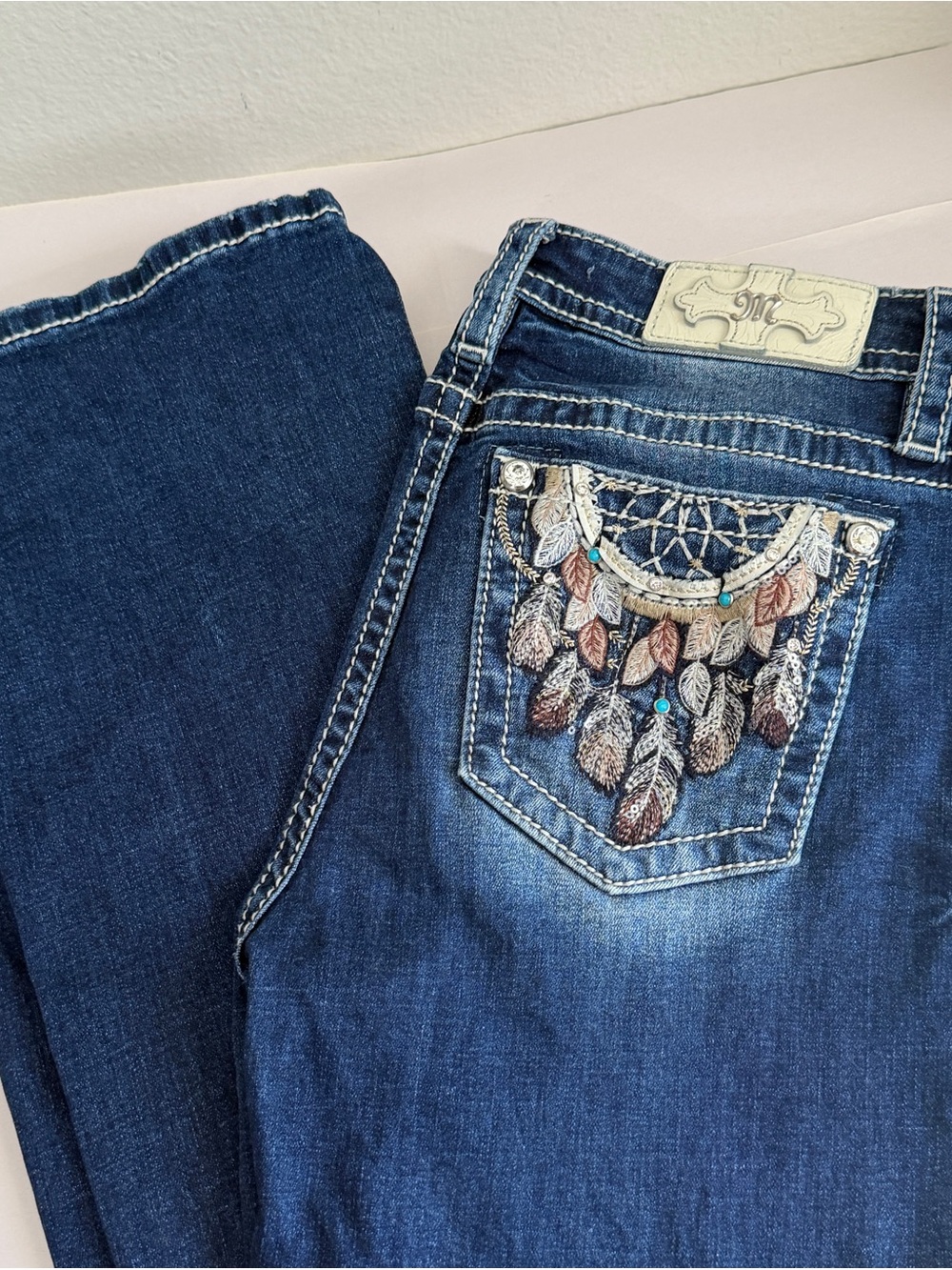 Womens Miss Me Jeans Size 29 Mid Rise Boot Dreamcatcher Y2k Rhinestone Blue - Picture 9 of 12